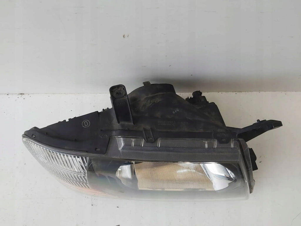 Frontscheinwerfer Mitsubishi Pajero III 100-87420 Rechts Scheinwerfer Headlight