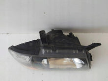 Laden Sie das Bild in den Galerie-Viewer, Frontscheinwerfer Mitsubishi Pajero III 100-87420 Rechts Scheinwerfer Headlight