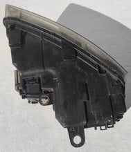 Laden Sie das Bild in den Galerie-Viewer, Frontscheinwerfer Audi A8 4E0941003BQ Xenon Links Scheinwerfer Headlight