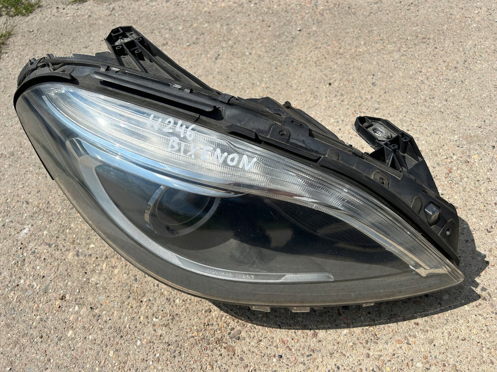 Frontscheinwerfer Mercedes-Benz W246 Xenon Rechts Scheinwerfer Headlight SCH8590485300dz