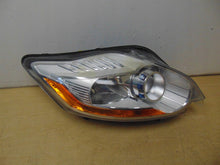 Laden Sie das Bild in den Galerie-Viewer, Frontscheinwerfer Ford Kuga 8V41-13D154-AD Xenon Rechts Scheinwerfer Headlight