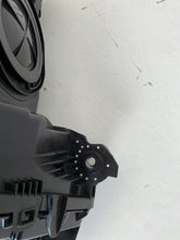 Laden Sie das Bild in den Galerie-Viewer, Frontscheinwerfer Audi Q3 83A941033 Full LED Links Scheinwerfer Headlight