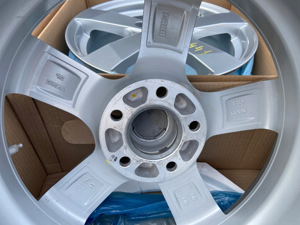 4x Alufelge 17 Zoll 7.0" 5x112 38ET Matt Silber KBA49295 BMW X1 Rim Wheel FEL4431672731oe