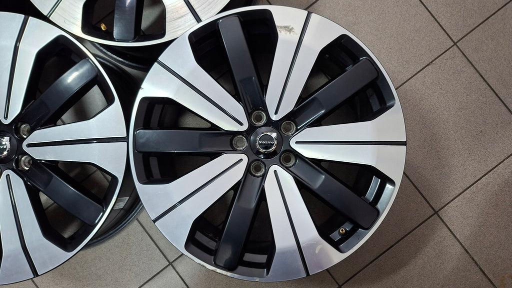 4x Alufelge 19 Zoll 7.5" 5x108 50 5ET Matt Schwarz 32143627 32143628 Volvo C40 FEL1535092863er