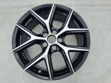 Laden Sie das Bild in den Galerie-Viewer, 1x Alufelge 18 Zoll 7.5" 5x114.3 45ET Glanz Schwarz 42611-42690 Toyota Rav 4 FEL6071622777cc