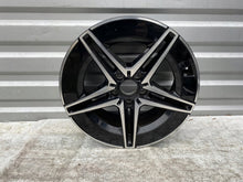 Laden Sie das Bild in den Galerie-Viewer, 1x Alufelge 18 Zoll 8.5" 5x112 2064011800 Mercedes-Benz Rim Wheel FEL3367918659vz
