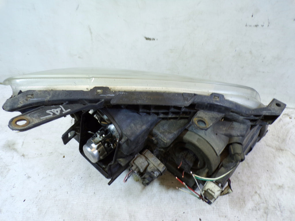 Frontscheinwerfer Toyota Avensis Xenon Ein Stück (Rechts oder Links) Headlight
