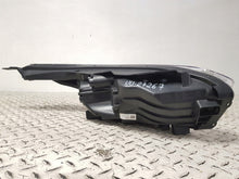 Load image into Gallery viewer, Frontscheinwerfer Kia Ceed 92101-J7050 Links Scheinwerfer Headlight SCH3238502444an