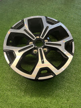 Laden Sie das Bild in den Galerie-Viewer, 1x Alufelge 17 Zoll 6.0" 5x114.3 50ET Schwarz 403006285R Dacia Duster Rim Wheel FEL4213683682pz