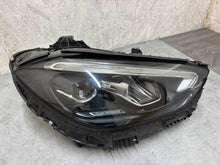 Laden Sie das Bild in den Galerie-Viewer, Frontscheinwerfer Mercedes-Benz W206 A2069068204 LED Rechts Headlight SCH6465795207pc