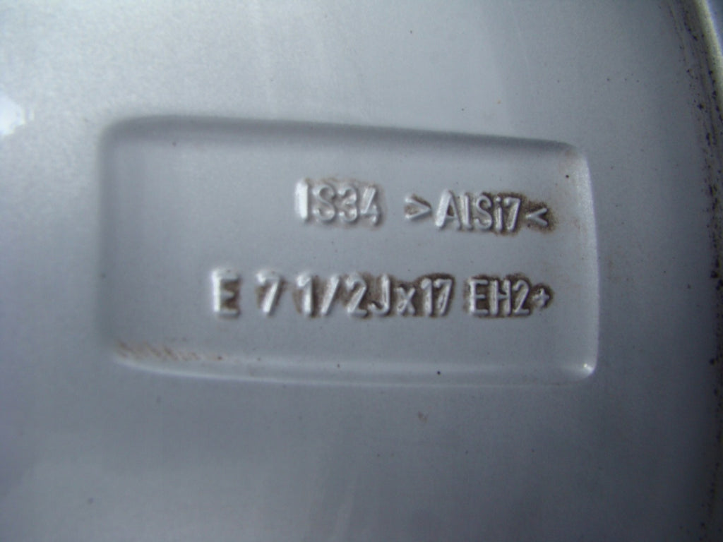 1x Alufelge 17 Zoll 7.5" 5x120 6850938 BMW F10 Rim Wheel