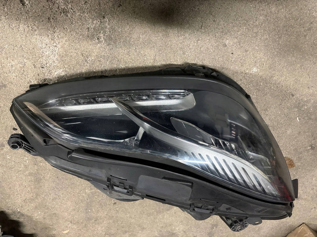 Frontscheinwerfer Mercedes-Benz W212 A2128201839KZ LED Rechts Headlight SCH5088099735yi