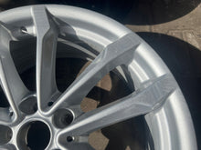 Laden Sie das Bild in den Galerie-Viewer, 1x Alufelge 19 Zoll 7.5" 5x112 6877325-422 BMW X3 G01 Rim Wheel FEL9199867319rm