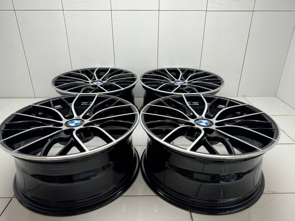 4x Alufelge 18 Zoll 8.0" 5x120 34ET Glanz Silber BMW F30 Rim Wheel FEL9571592102ta