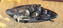 Laden Sie das Bild in den Galerie-Viewer, Frontscheinwerfer Opel Mokka 95440411 Links Scheinwerfer Headlight