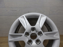 Laden Sie das Bild in den Galerie-Viewer, 1x Alufelge 16 Zoll 6.5&quot; 5x112 50ET Glanz Silber 8P0601025AM Audi A3 Rim Wheel