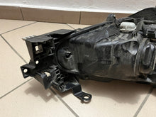 Load image into Gallery viewer, Frontscheinwerfer Mazda Bm BHR1-51040 Links Scheinwerfer Headlight SCH2153339142wb