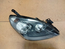 Laden Sie das Bild in den Galerie-Viewer, Frontscheinwerfer Opel Zafira B 13252473RH Rechts Scheinwerfer Headlight