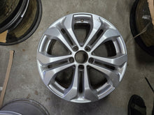 Load image into Gallery viewer, 1x Alufelge 17 Zoll 7.5" 5x112 36ET A2534010600 Mercedes-Benz Glc Coupe FEL2832114093al