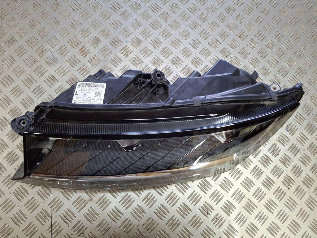 Frontscheinwerfer Skoda Fabia III 6V1941015D Links Scheinwerfer Headlight