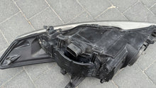 Laden Sie das Bild in den Galerie-Viewer, Frontscheinwerfer Ford Mondeo 7S71-13D154-AL Xenon Rechts Scheinwerfer Headlight SCH6786230551ts