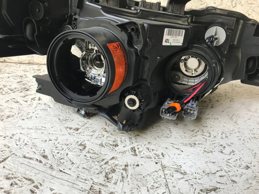 Frontscheinwerfer Mitsubishi Outlander III ECM921-21120 Xenon Links Headlight