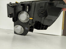 Laden Sie das Bild in den Galerie-Viewer, Frontscheinwerfer Ford Transit Courier 24-R2X6-13W029-CE Rechts Headlight SCH7289615834lj