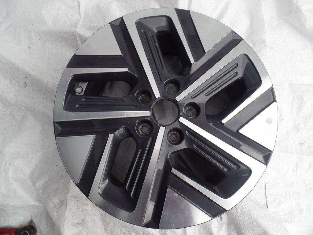 1x Alufelge 17 Zoll 7.0" 5x114.3 50ET 52910-DD100 Hyundai Kona Rim Wheel