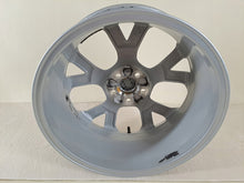 Load image into Gallery viewer, 1x Alufelge 17 Zoll 6.5&quot; 5x100 48ET Glanz Silber 6F9601025H Seat Arona Rim Wheel
