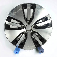 Load image into Gallery viewer, 1x Alufelge 16 Zoll 6.5&quot; 5x112 5GE601025 VW Golf Vii Rim Wheel