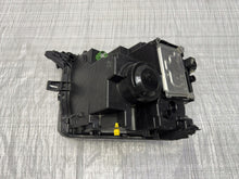 Laden Sie das Bild in den Galerie-Viewer, Frontscheinwerfer Fiat Grande 9857227880 Links Scheinwerfer Headlight SCH9633311453lt