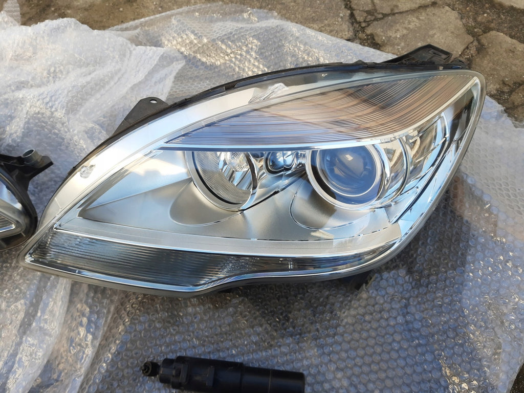 Frontscheinwerfer Mercedes-Benz W251 A2518206861 Xenon Ein Satz Headlight