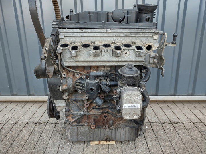 Motor VW Scirocco Passat Cc B7 CFG 2.0 TDI 170PS 157TKm 2013 Diesel Unkomplett MOT7929935577zl