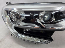Laden Sie das Bild in den Galerie-Viewer, Frontscheinwerfer Renault Megane IV 260102555R Rechts Scheinwerfer Headlight SCH1411204775ip