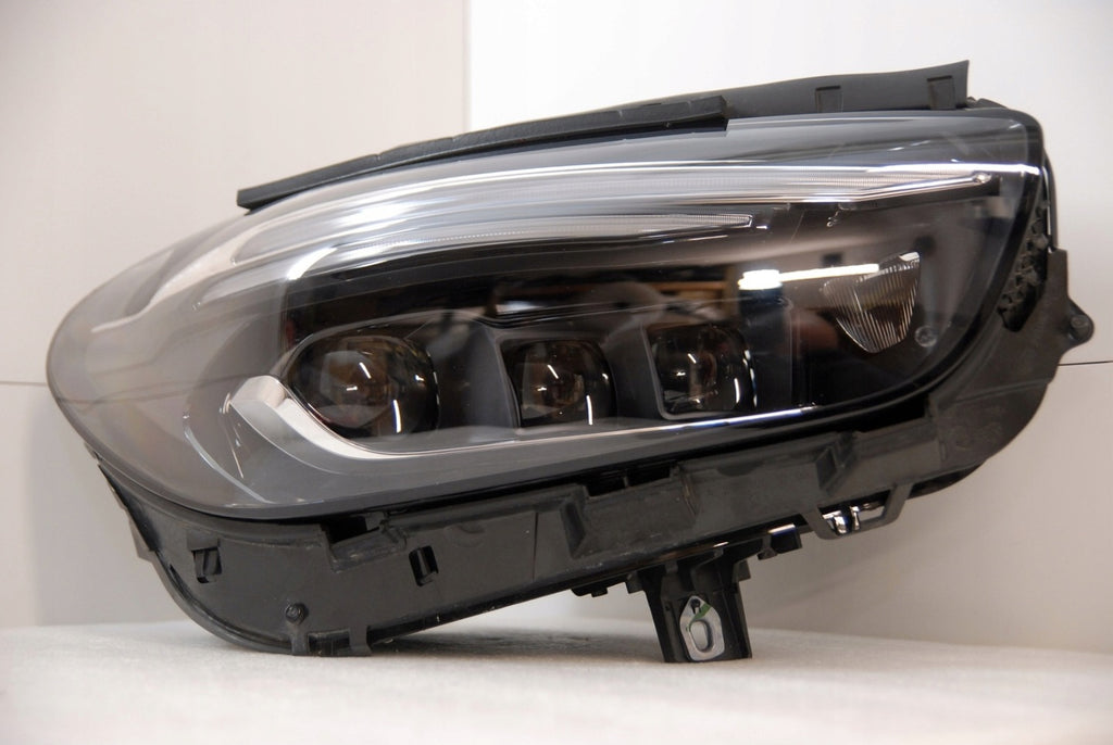 Frontscheinwerfer Mercedes-Benz W247 A2479068405 LED Rechts Headlight SCH6221856511zc