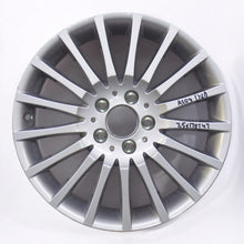 Laden Sie das Bild in den Galerie-Viewer, 1x Alufelge 17 Zoll 7.5&quot; 5x112 47ET Mercedes-Benz Rim Wheel