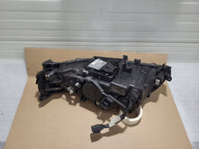 Laden Sie das Bild in den Galerie-Viewer, Frontscheinwerfer Volvo V70 30784249 Rechts Scheinwerfer Headlight SCH3453954888aa
