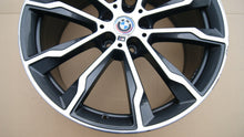 Load image into Gallery viewer, 1x Alufelge 20 Zoll 9.0" 5x112 43ET Glanz Graphit 8010269 BMW G01 G02 Rim Wheel FEL9969111499mr