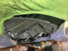 Laden Sie das Bild in den Galerie-Viewer, Frontscheinwerfer Audi A4 B8 8K0941004C Xenon Rechts Scheinwerfer Headlight