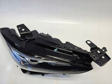 Load image into Gallery viewer, Frontscheinwerfer Mazda 6 Gj GRF5-51030 LED Rechts Scheinwerfer Headlight SCH5371923938pz