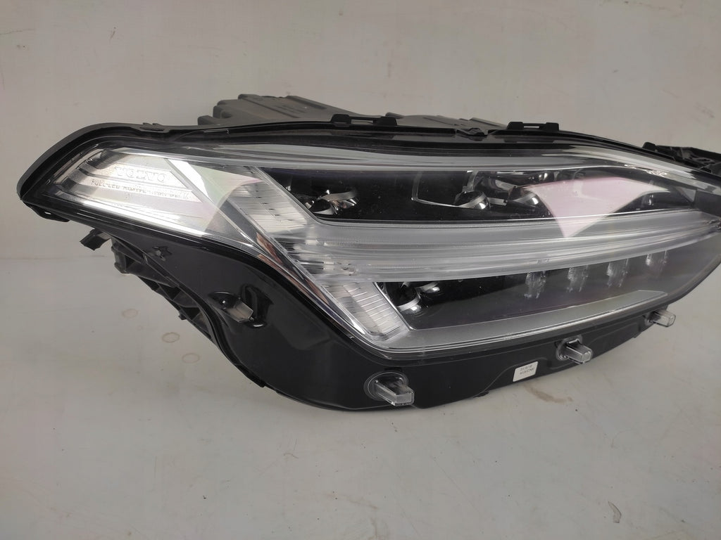Frontscheinwerfer Volvo 31446688 Full LED Rechts Scheinwerfer Headlight SCH3906730851dw