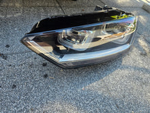 Load image into Gallery viewer, Frontscheinwerfer VW Golf Sportsvan 517941033B Xenon Links Headlight SCH6249336015fj
