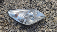 Laden Sie das Bild in den Galerie-Viewer, Frontscheinwerfer Opel Astra H Halogen Rechts Scheinwerfer Headlight