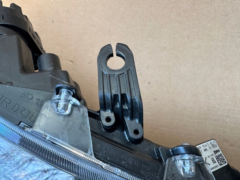 Frontscheinwerfer Suzuki Swace Corolla 81130-02S70 LED Rechts Headlight SCH7661855680rz