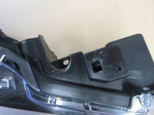 Laden Sie das Bild in den Galerie-Viewer, Frontscheinwerfer Toyota Corolla 2118-23 Rechts Scheinwerfer Headlight SCH6699343469gv