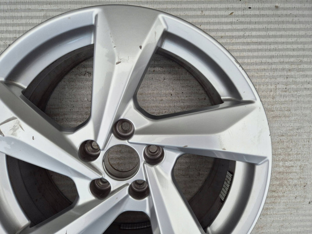 1x Alufelge 18 Zoll 7.0" 5x112 43ET 83A601025H Audi Q3 Rim Wheel FEL9227529180et