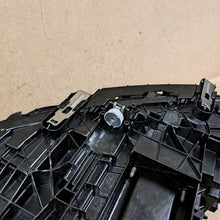 Laden Sie das Bild in den Galerie-Viewer, Frontscheinwerfer BMW 2 Active Tourer U06 5A42248 LED Rechts Headlight