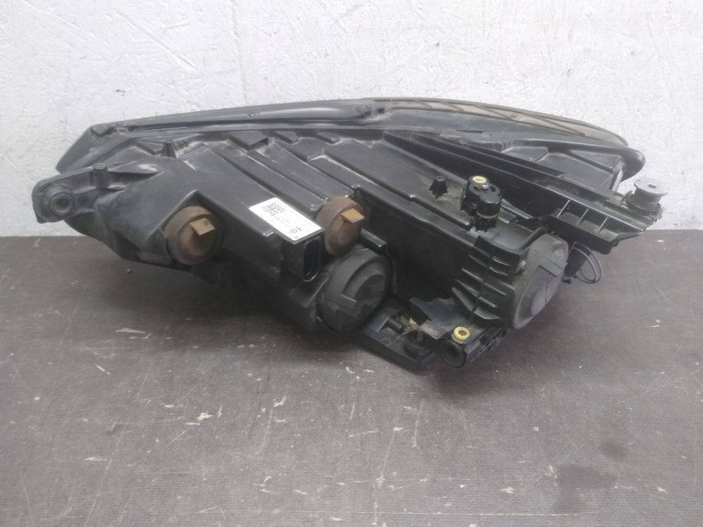 Frontscheinwerfer VW Passat B8 3G1941006B Halogen Rechts Scheinwerfer Headlight