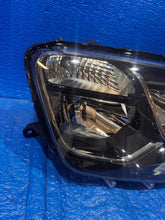 Laden Sie das Bild in den Galerie-Viewer, Frontscheinwerfer Dacia Duster 260100156R Rechts Scheinwerfer Headlight SCH3117184202dn