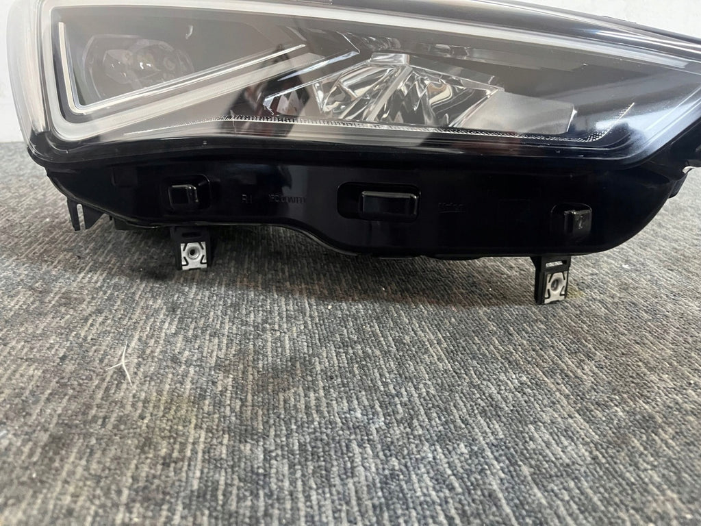 Frontscheinwerfer Seat Leon 5FB941008F Rechts Scheinwerfer Headlight SCH2236116358zz